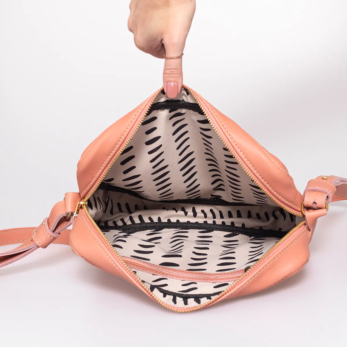 Boxy Handbag Leather
