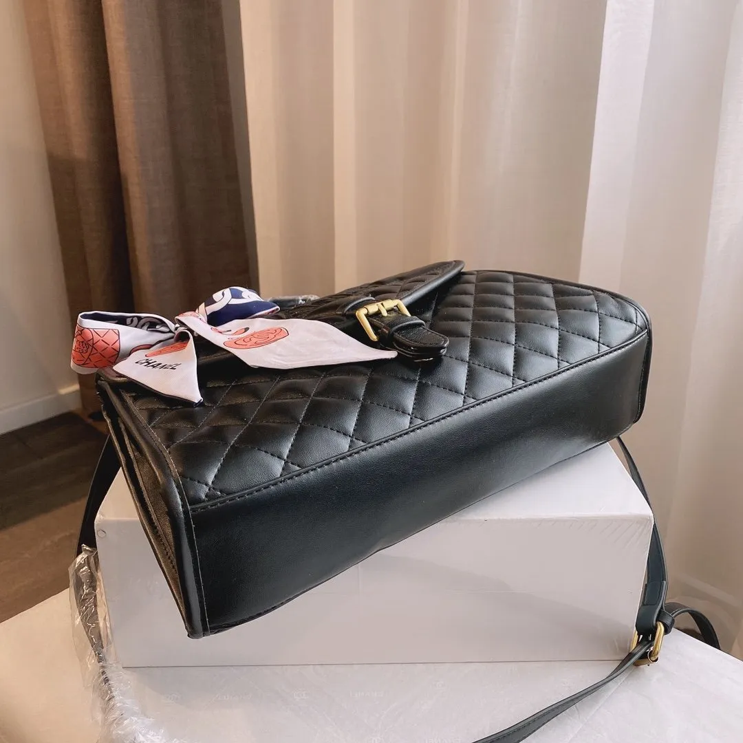 Designer bags by Chanel 068