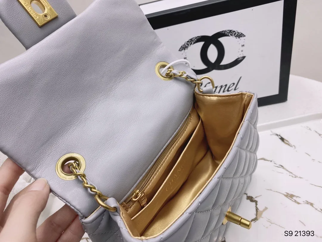Designer bags by Chanel 279