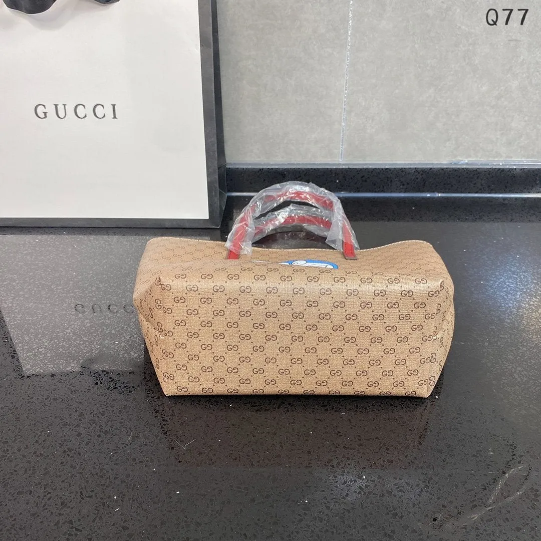 Designer Bags by Gucci 226