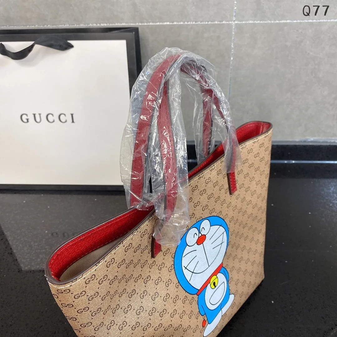Designer Bags by Gucci 226