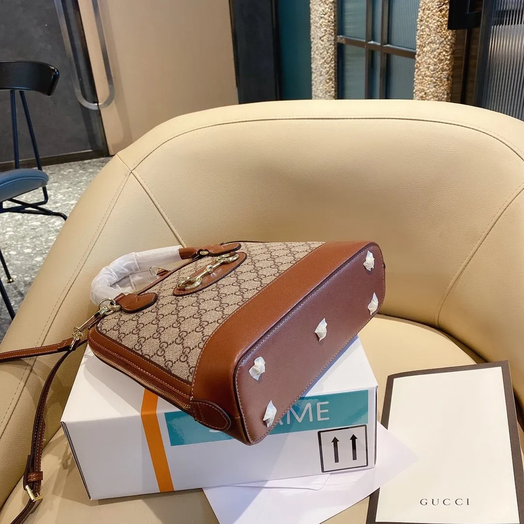 Designer Bags by Gucci 284