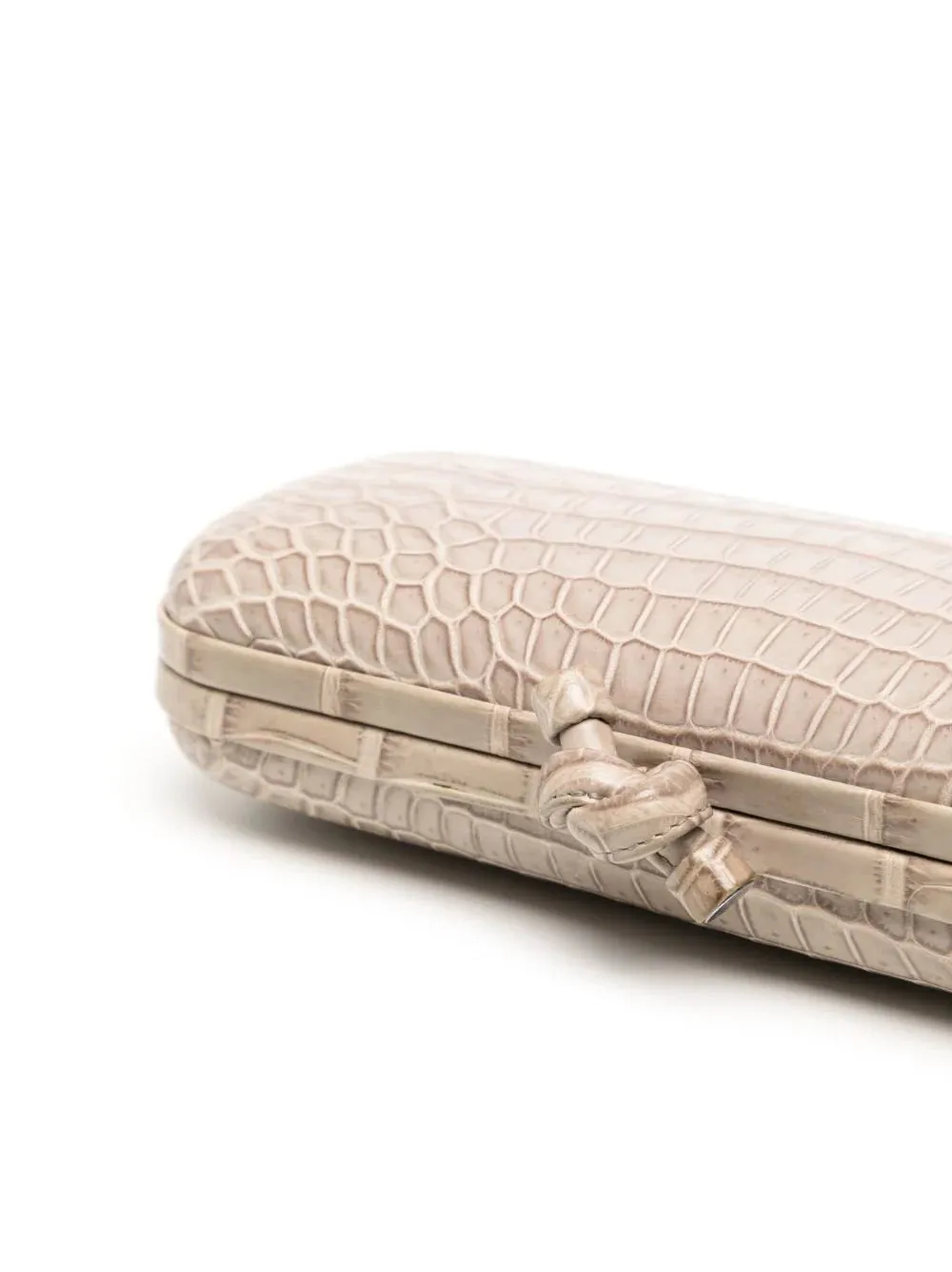 Exotic Knot Clutch