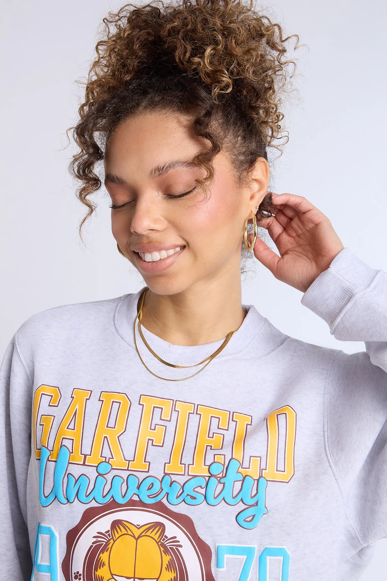 Garfield Graphic Crew Neck Oversized Sweatshirt
