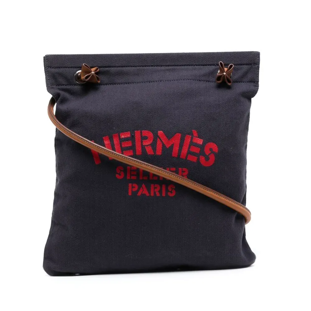 Toile Align Grooming Bag